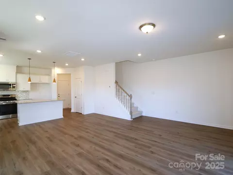 1014 Overbrook Pl, Wingate, NC 28174 photo 7