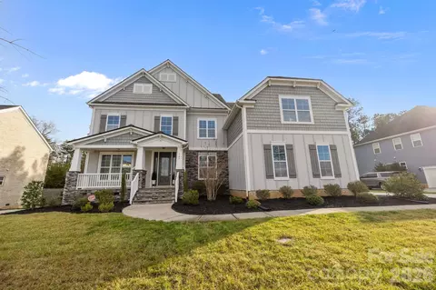 366 Hampton Trail Dr, Fort Mill, SC 29708