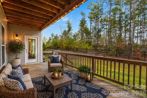 Exterior - 366 Hampton Trail Dr, Fort Mill, SC 29708 photo 4 of 4