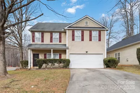 8128 Nikki Cole Dr, Charlotte, NC 28215
