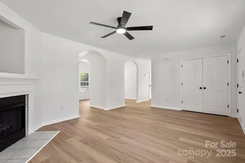 Living - 333 E Village Dr, Monroe, NC 28112 photo 2 of 3