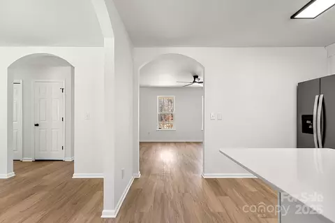 Entry Way - 333 E Village Dr, Monroe, NC 28112 photo 5 of 5