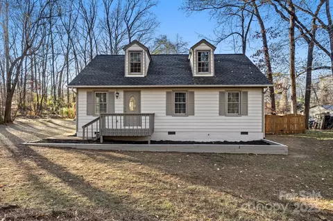 205 Peyton Ct, Waxhaw, NC 28173