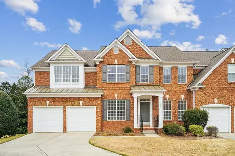 10834 Rogalla Dr, Charlotte, NC 28277