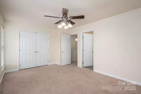 Bedroom - 7937 Mariners Pointe Cir, Denver, NC 28037 photo 4 of 5