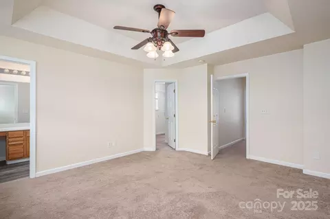 Bedroom - 7937 Mariners Pointe Cir, Denver, NC 28037 photo 2 of 5