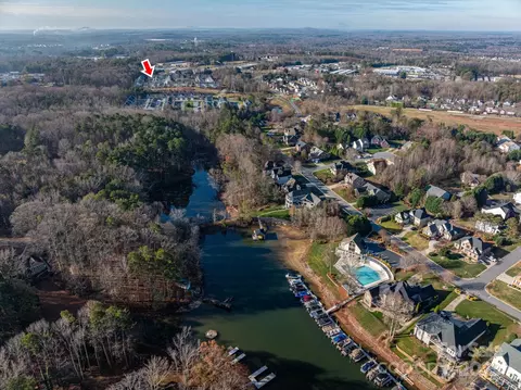 View/Area - 7937 Mariners Pointe Cir, Denver, NC 28037 photo 4 of 4