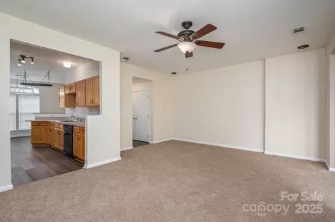 Living - 7937 Mariners Pointe Cir, Denver, NC 28037 photo 5 of 7