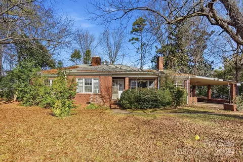 4928 Twin Dr, Charlotte, NC 28269