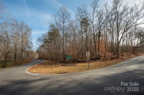 201 Harris St, Bostic, NC 28018