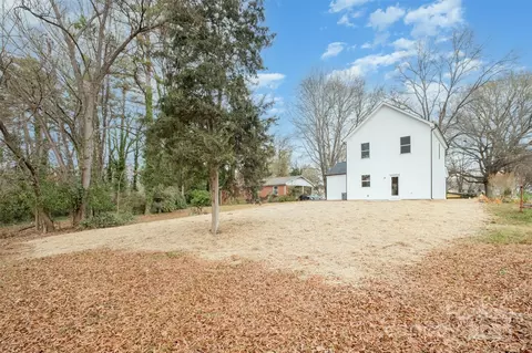 Exterior - 19901 Burton Ln, Cornelius, NC 28031 photo 3 of 3
