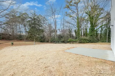 Exterior - 19901 Burton Ln, Cornelius, NC 28031 photo 1 of 3
