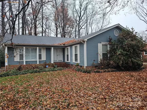 1440 Mcilroy Rd, Charlotte, NC 28212
