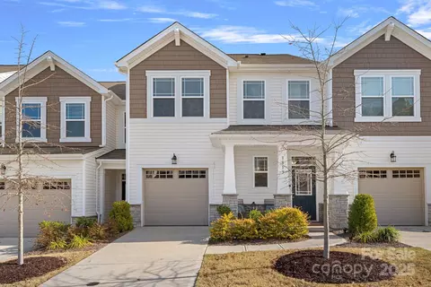 3813 Amalia Pl, Fort Mill, SC 29707