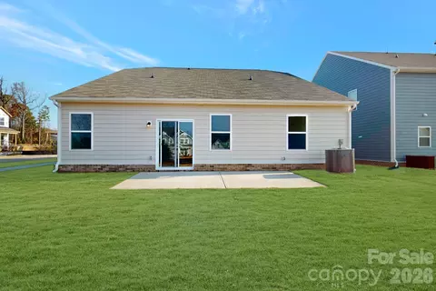 929 Barker St, Monroe, NC 28112 photo 2