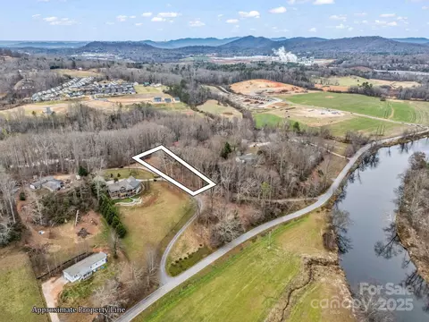 660 Glenn Bridge Rd, Arden, NC 28704 photo 2