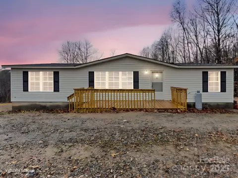 1266 Price Hollow Pl, Lenoir, NC 28645