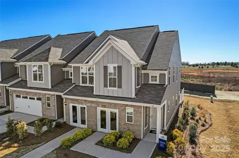 2031 Cobble Ct, Monroe, NC 28110