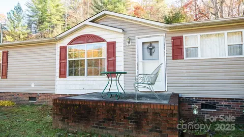 4150 Bristol Pl, Collettsville, NC 28611