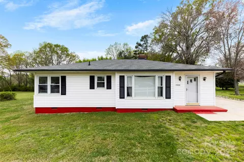 2300 Linwood Rd, Gastonia, NC 28052