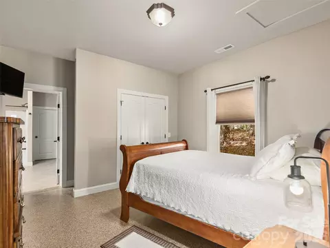 Bedroom - 355 Johnson Dr, Canton, NC 28716 photo 3 of 4