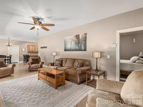 Living - 355 Johnson Dr, Canton, NC 28716 photo 2 of 2