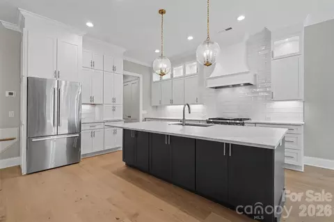 119 Thorncote Pl, Charlotte, NC 28226