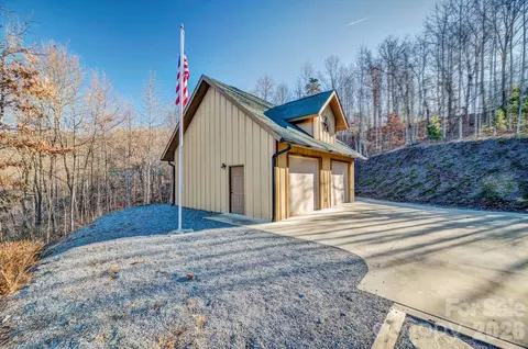 Exterior - 146 Sarinac Dr, Bostic, NC 28018 photo 8 of 13