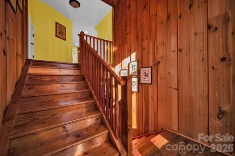 Entry Way - 146 Sarinac Dr, Bostic, NC 28018 photo 1 of 2