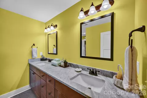 Bath - 146 Sarinac Dr, Bostic, NC 28018 photo 2 of 2