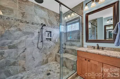 Bath - 146 Sarinac Dr, Bostic, NC 28018 photo 1 of 2