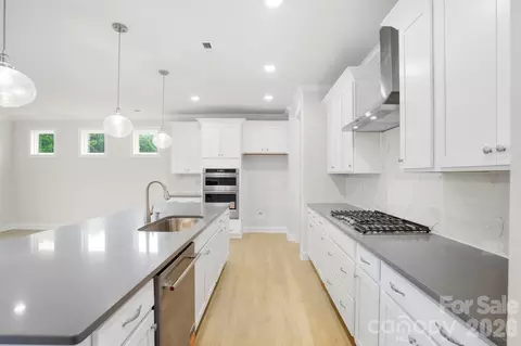 Kitchen - 2517 Mabel Ln, Monroe, NC 28110 photo 2 of 4