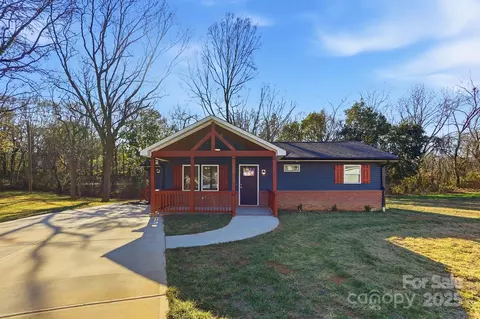 1015 W 6th Avenue B Ave, Gastonia, NC 28052