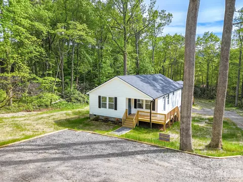 12 Knox Rd, Black Mountain, NC 28711