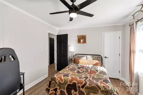Bedroom - 2570 Pineview Dr, Lancaster, SC 29720 photo 2 of 6