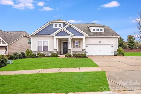 16004 Deer River Rd, Charlotte, NC 28278