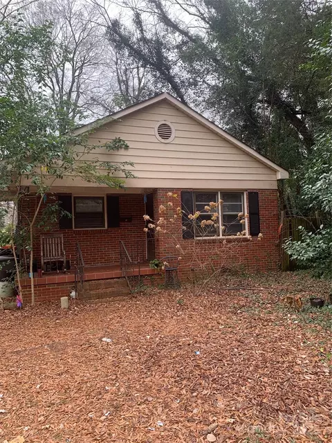 2500 Markham Ct, Charlotte, NC 28205