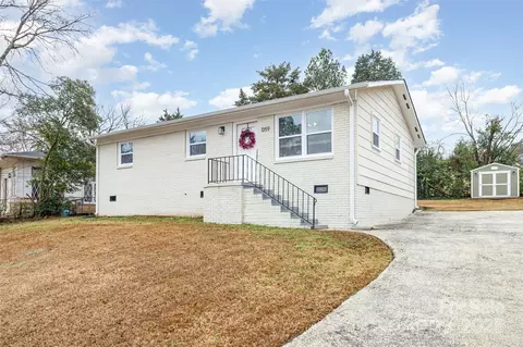 1359 Deas St, Rock Hill, SC 29732