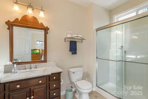 Bath - 477 Probart St, Brevard, NC 28712 photo 1 of 2