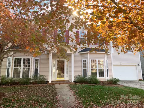 8316 Misty Lilac Dr, Huntersville, NC 28078