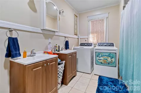Other - 224 E Steele St, Salisbury, NC 28144 photo 2 of 6