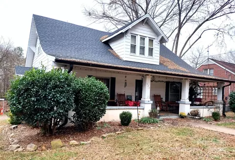 623 4th Sw Ave SW, Hickory, NC 28602