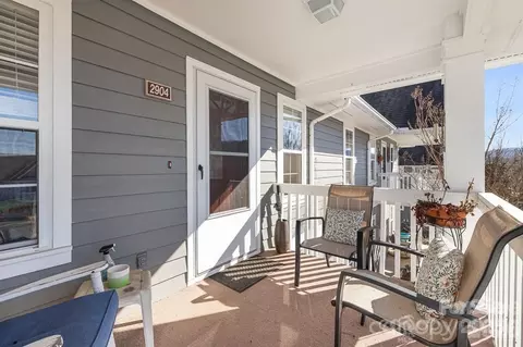 2904 Sagamore Ln, Asheville, NC 28806