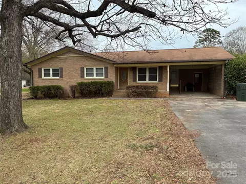763 Gladden Nw Pl NW, Concord, NC 28027