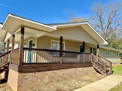 647 E Black St, Rock Hill, SC 29730