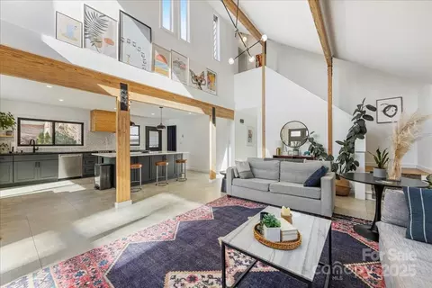 192 Castaway Trl, Mooresville, NC 28117