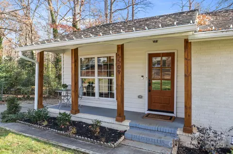 5509 Southampton Rd, Charlotte, NC 28217