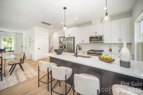 3713 Lou Ann Ave, Charlotte, NC 28208