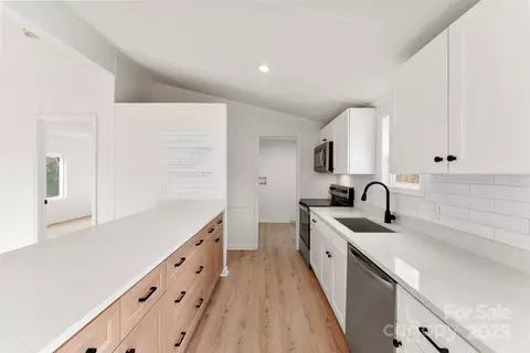 Kitchen - 226 Muldoon Ln, Clover, SC 29710 photo 1 of 3