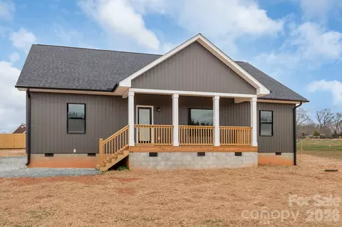 Exterior - 916 Fowler Rd, Monroe, NC 28110 photo 2 of 7